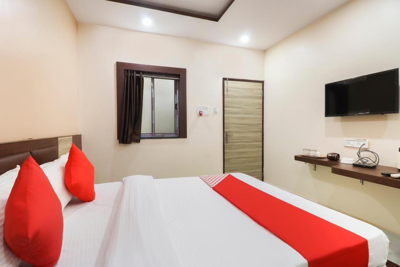 Capital O Hotel 7Th Heaven Jamshedpur Eksteriør bilde