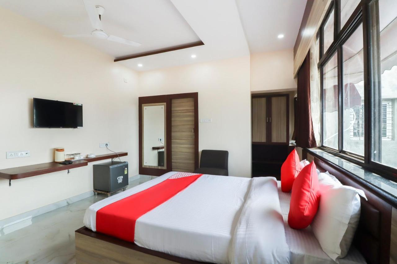 Capital O Hotel 7Th Heaven Jamshedpur Eksteriør bilde